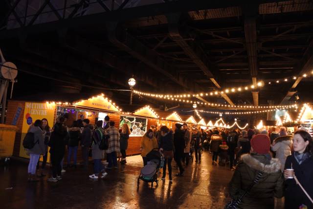 ロンドンのクリスマスマーケット