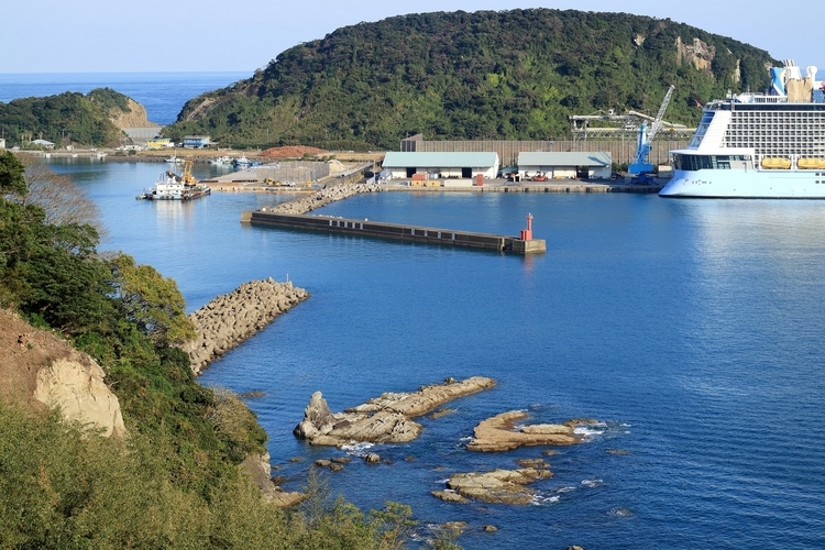豊後森機関庫: すずめの戸締まり聖地巡礼 in 大分県