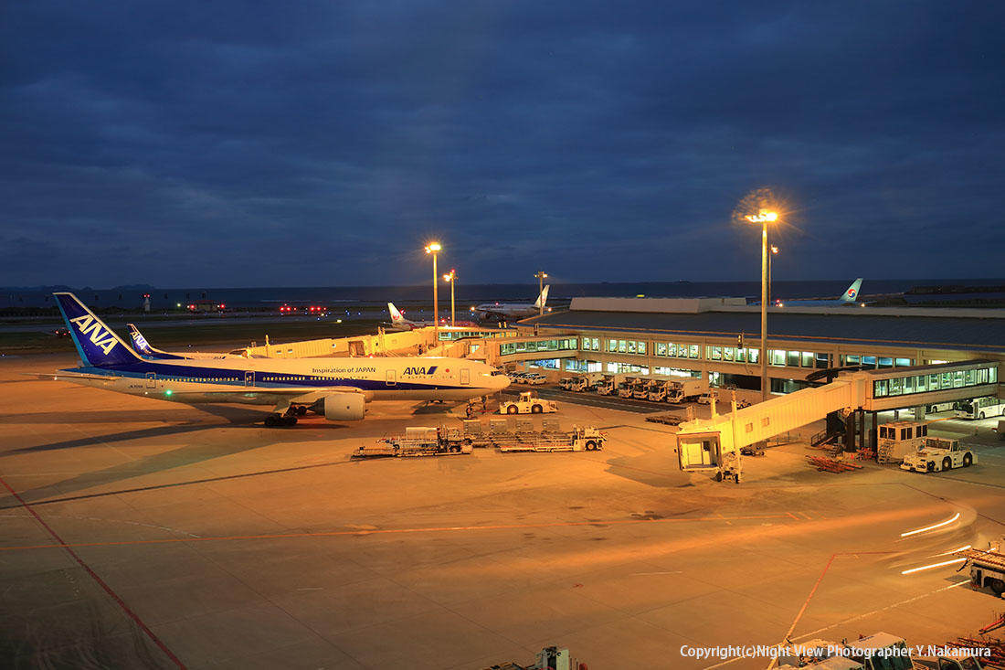 那覇空港にはひっそりとした展望デッキがある - 沖縄B級ポータル - DEEokinawa