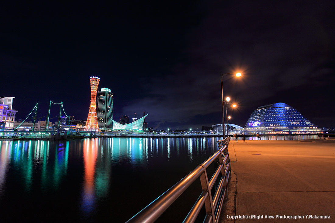 ハーバーランドの夜景の写真素材FYI01397980ストックフォトの Qlean Market キュリンマーケット