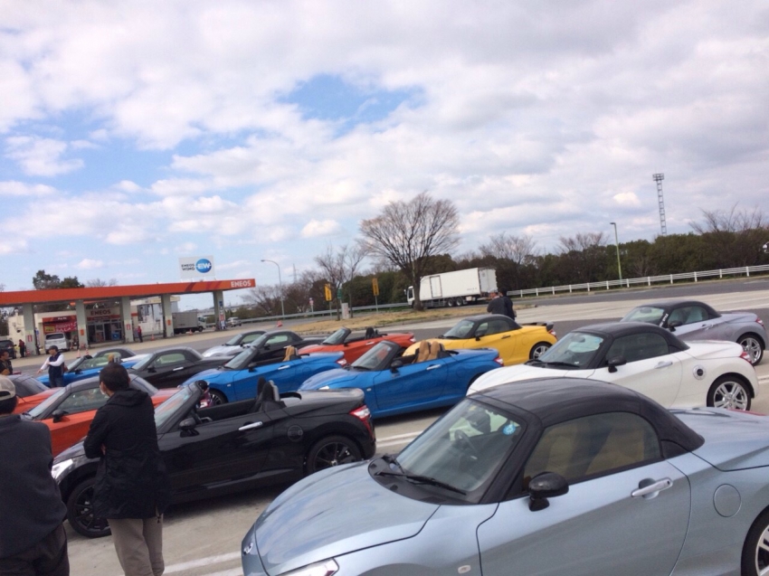 絶版赤箱52 ダイハツ コペン2代目