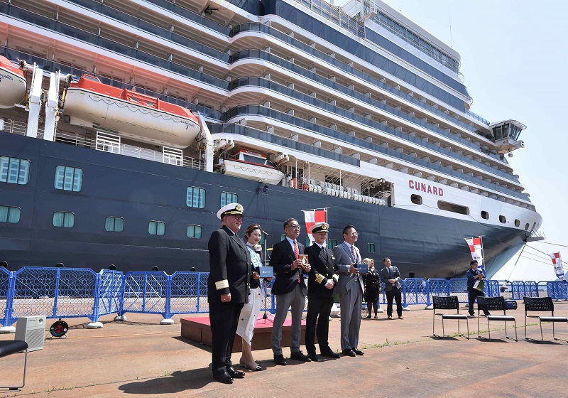 160点を超える客船 クイーン・エリザベス号のストックフォト、写真、そしてロイヤリティフリーの画像 -