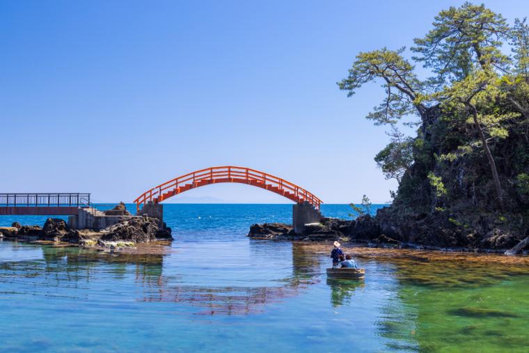 佐渡島の透明な海を楽しもう！この夏は「市指定海水浴場」へゆこたび
