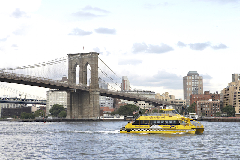 ニューヨーク ブルックリン橋観光ガイド：世界一古い吊橋を渡ろう！ - おすすめ旅行を探すならトラベルブック