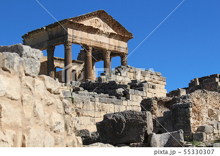 チュニジア・ドゥッガ遺跡 キャピトルThe capitol,