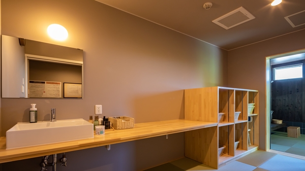 館内心に和みが灯る宿 青荷山荘田沢湖高原水沢温泉郷