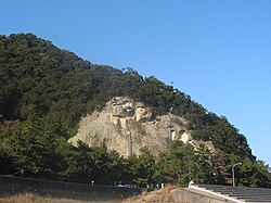 花の窟・花窟神社 はなのいわや世界遺産『紀伊山地の霊場と参詣道』 >> 世界遺産 花の窟