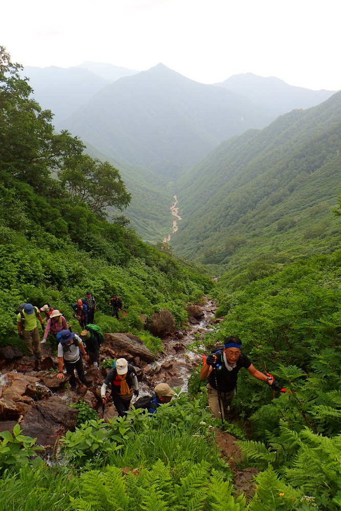 北海道プラン カムイエクウチカウシ山 -