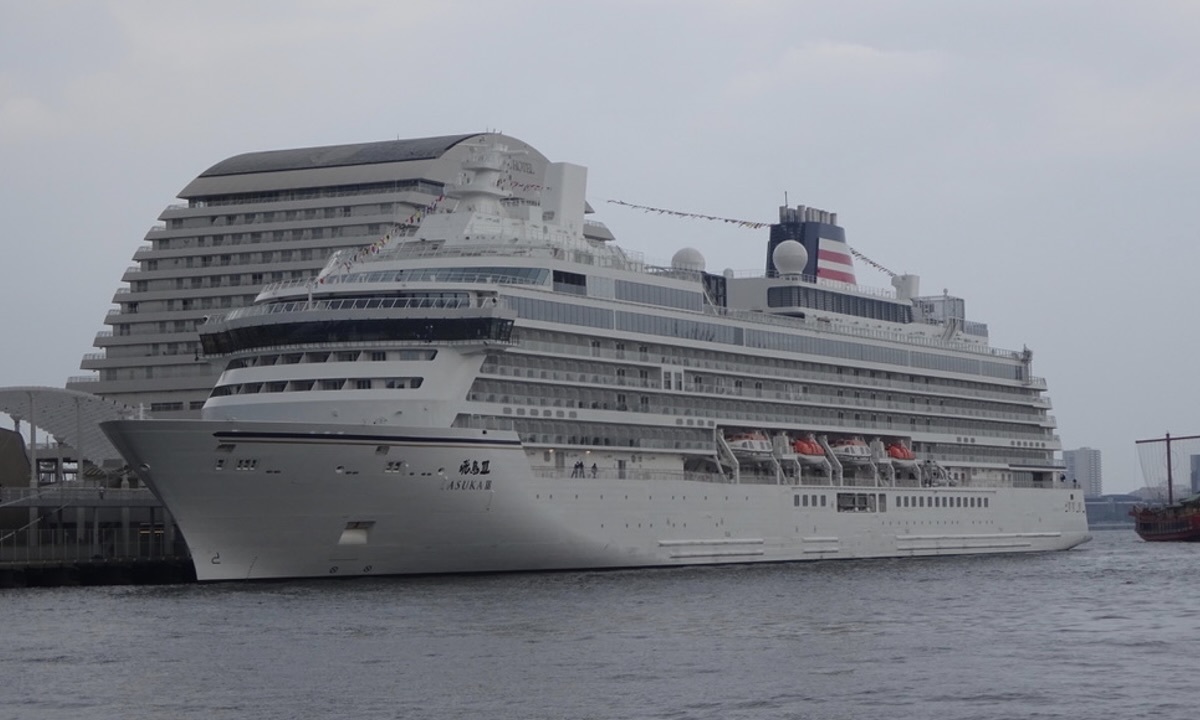動画 英豪華客船ＱＥが神戸入港 初の日本発着クルーズ - 産経ニュース