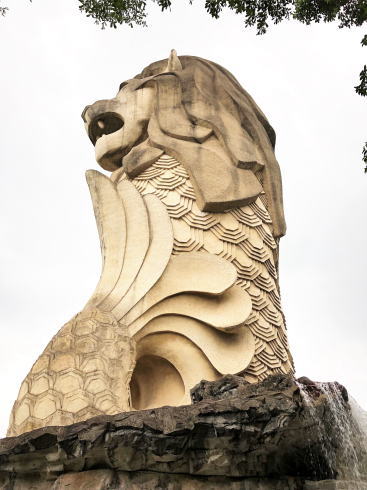 マーライオンいろいろぼんやりひつじ暦