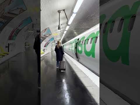 BLR発KEF行きのフライトはKLMで、一部はAMS発のTransaviaが運航します。Transaviaは、ずっと小さいバッグサイズの機内持ち込み荷物ルールがあります。KLMが予約全体を管理しているので、予約を進めても大丈夫ですか？: r VisitingIceland