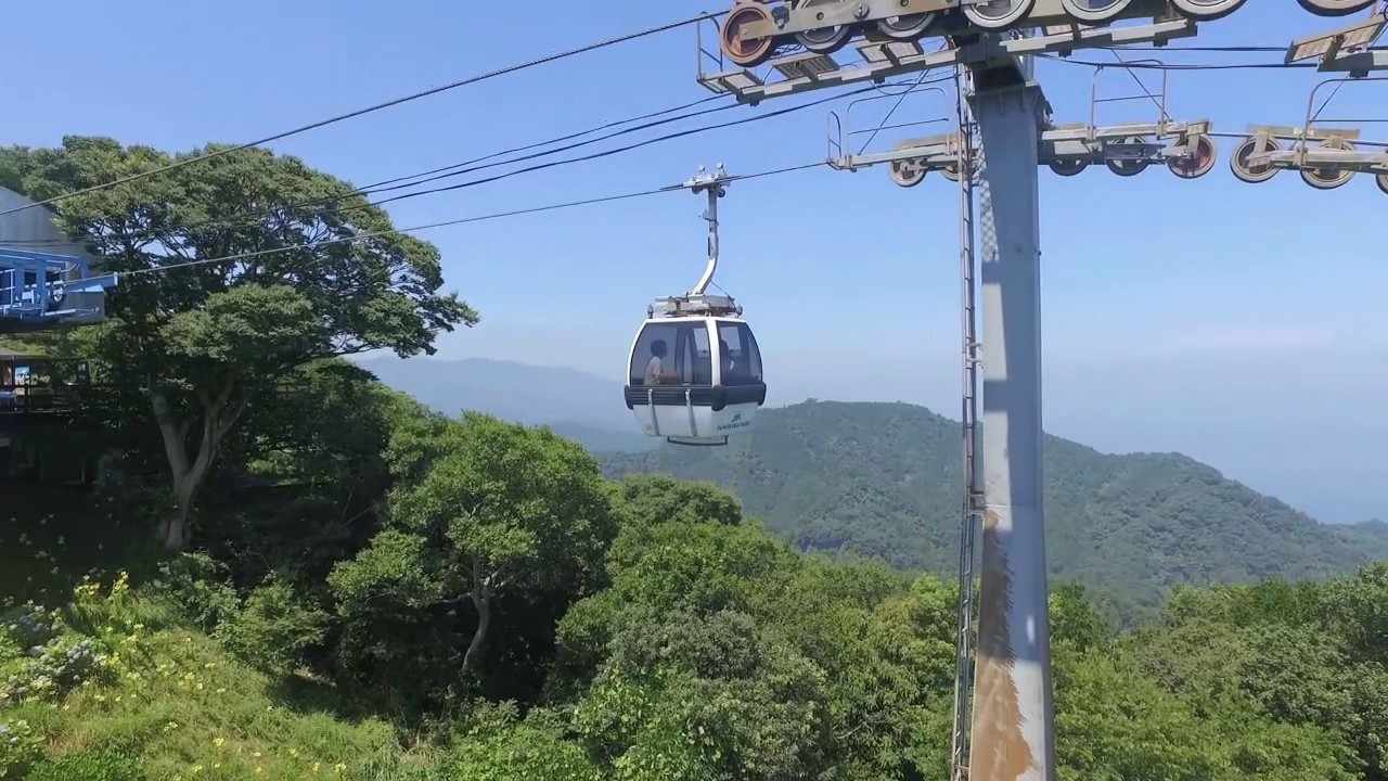 伊豆パノラマパーク 碧テラス空中散歩で水盤を使った絶景山頂リゾートへ -