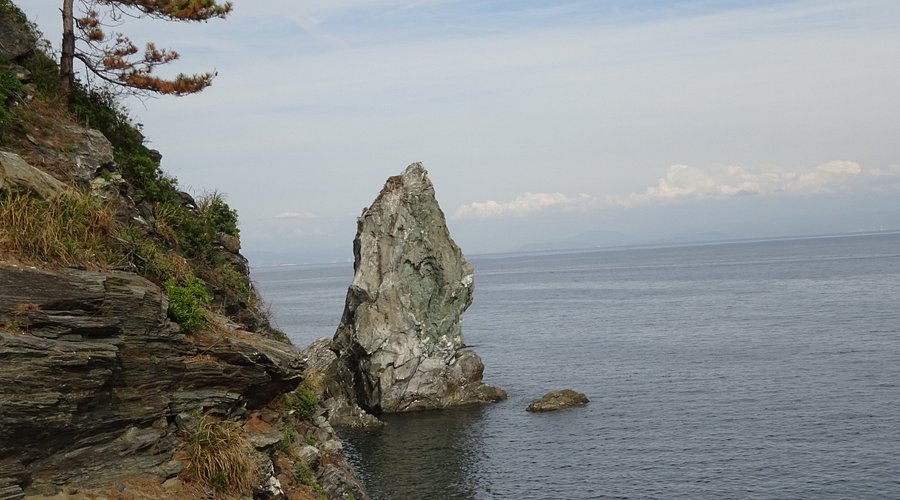 沼島1年前にも誘ってくれた沼島 やっと行くことができた 目指すは上立神岩 ハードコースではなく