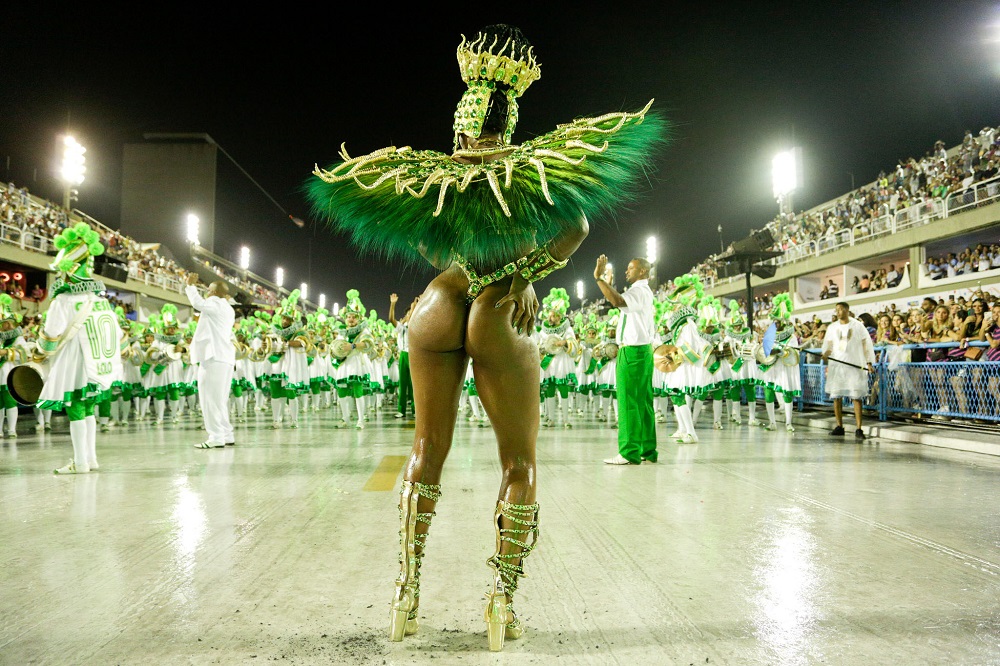 世界最大のお祭りリオのカーニバル - 株式会社アルファインテル