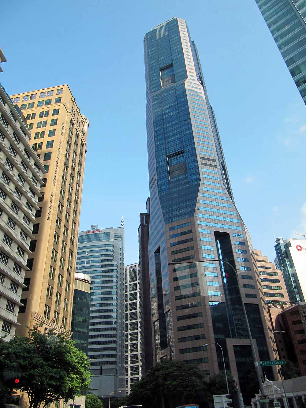 シンガポールの繁華街に高さ290mのタワー、足元に1万m2超の都市公園日経クロステック xTECH