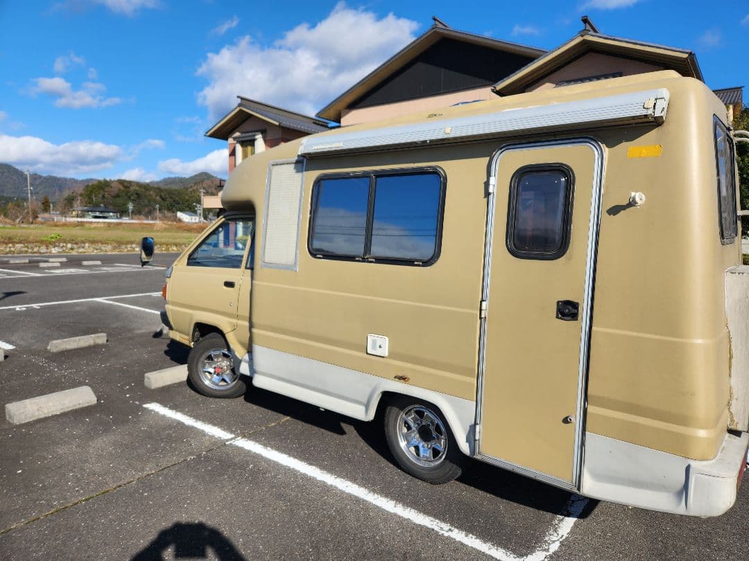 ベースは半世紀以上前のクルマ? レトロなキャンピングカーの作り方マイナビニュース