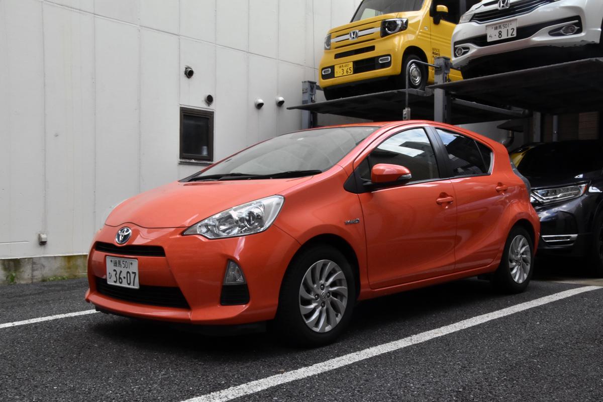 なぜキレイ？ 無人コインPの青空駐車カーシェア車が汚れていない理由とはくるまのニュース