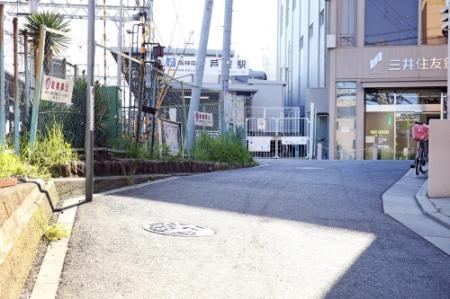 芦屋 大阪・神戸両方に近く、治安も良い。暮らしを大事にする住民が住みやすさをつくる街三井のリハウス