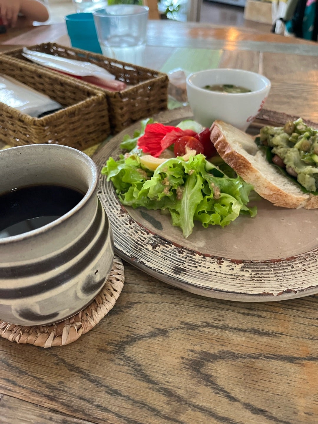 ODAYさんの投稿 沖縄読谷村 やちむんの里ことりっぷ