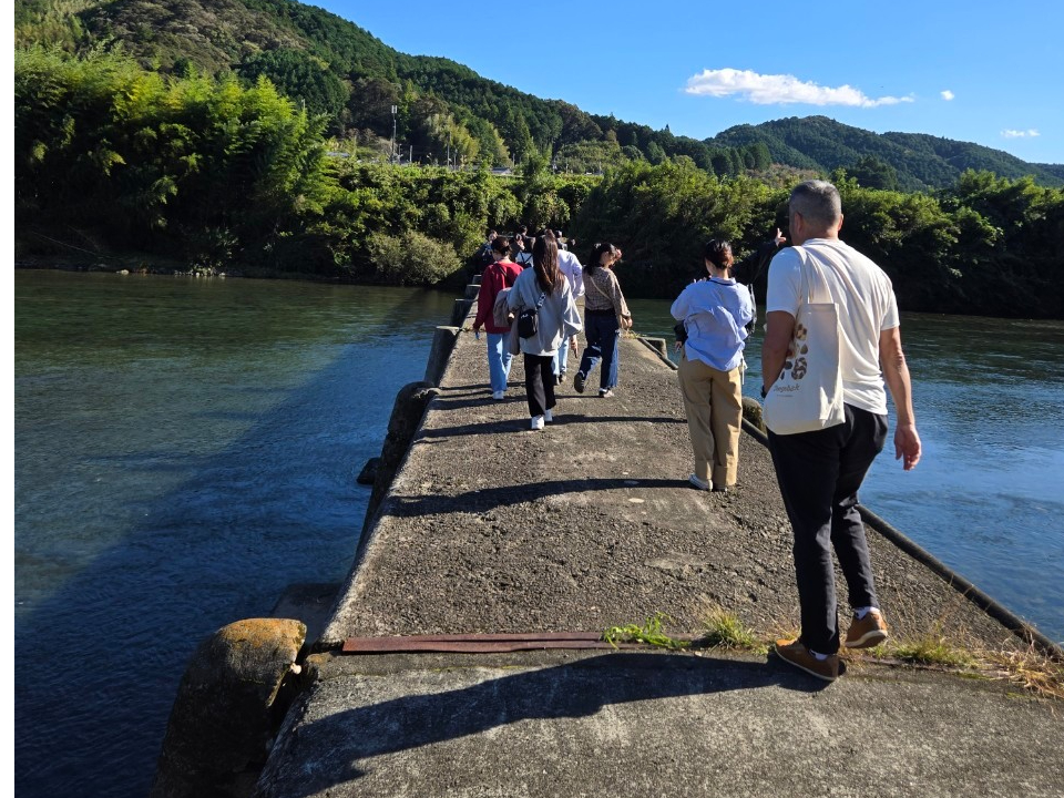 歴史的建造物誕生を探る! 自然と折り合い、景色に溶け込む沈下橋 高知県 コベルコ建設機械ニュース