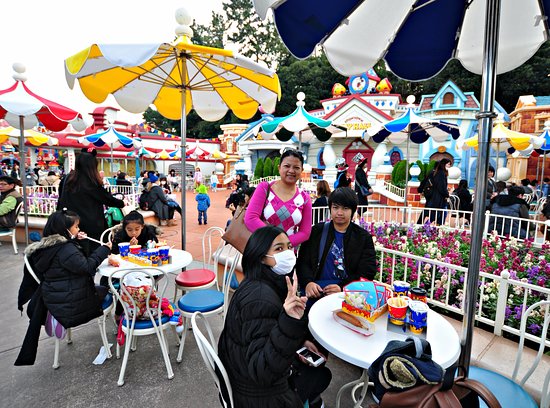 ヒューイ・デューイ・ルーイのグッドタイム・カフェ - ベイサイド・ステーション カフェ食べログ