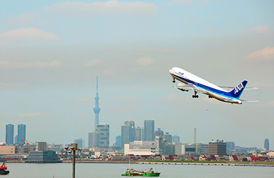 スマホ持ち込み 飛行機飛行機とスマホ電波特集HH News