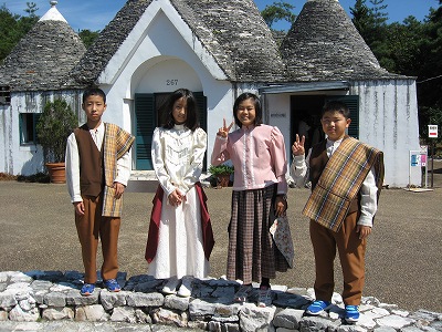 リトルワールドの民族衣装で着せ替え』犬山 愛知県 の旅行記・ブログ