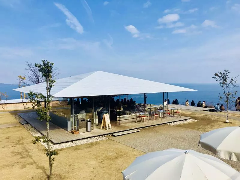 ATAMI 海峯楼 かいほうろう 水とガラスと熱海の海に包まれる。隈研吾建築も愉しめるスモールラグジュアリーリゾートDiscover Japanディスカバー・ジャパン