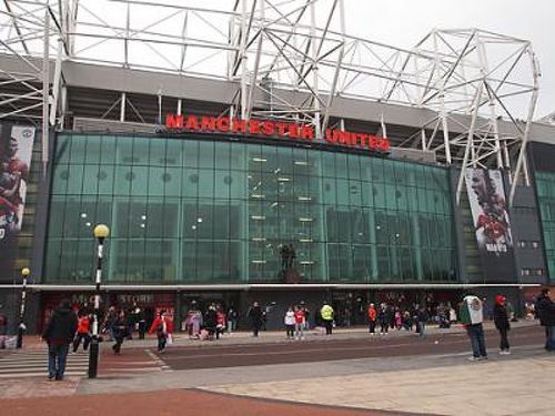 マンチェスター・ユナイテッドの本拠地オールド・トラッフォードのレゴ®セットができるまで公式レゴサイト レゴ®ショップ公式オンラインストアJP