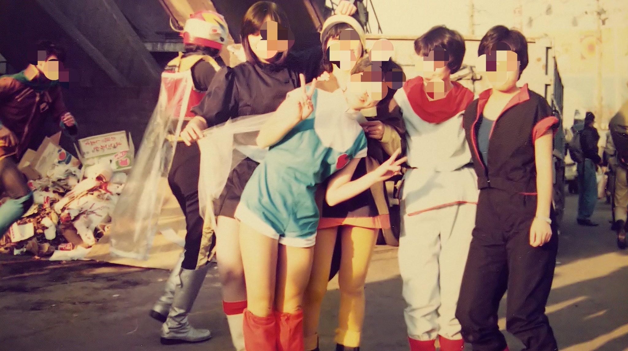 コミケレポート622002年 夏コミ- にししふぁくとり