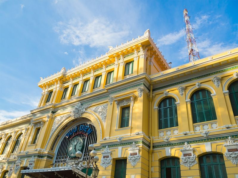 ホーチミン市の観光収入は7月に45％増加し、年初来で55億ドルを超える