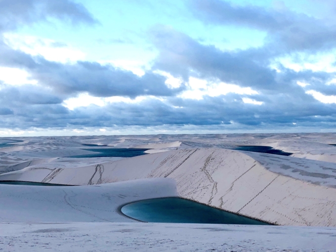 白の砂丘と青の湖水・世界遺産レンソイスを極める ９日間