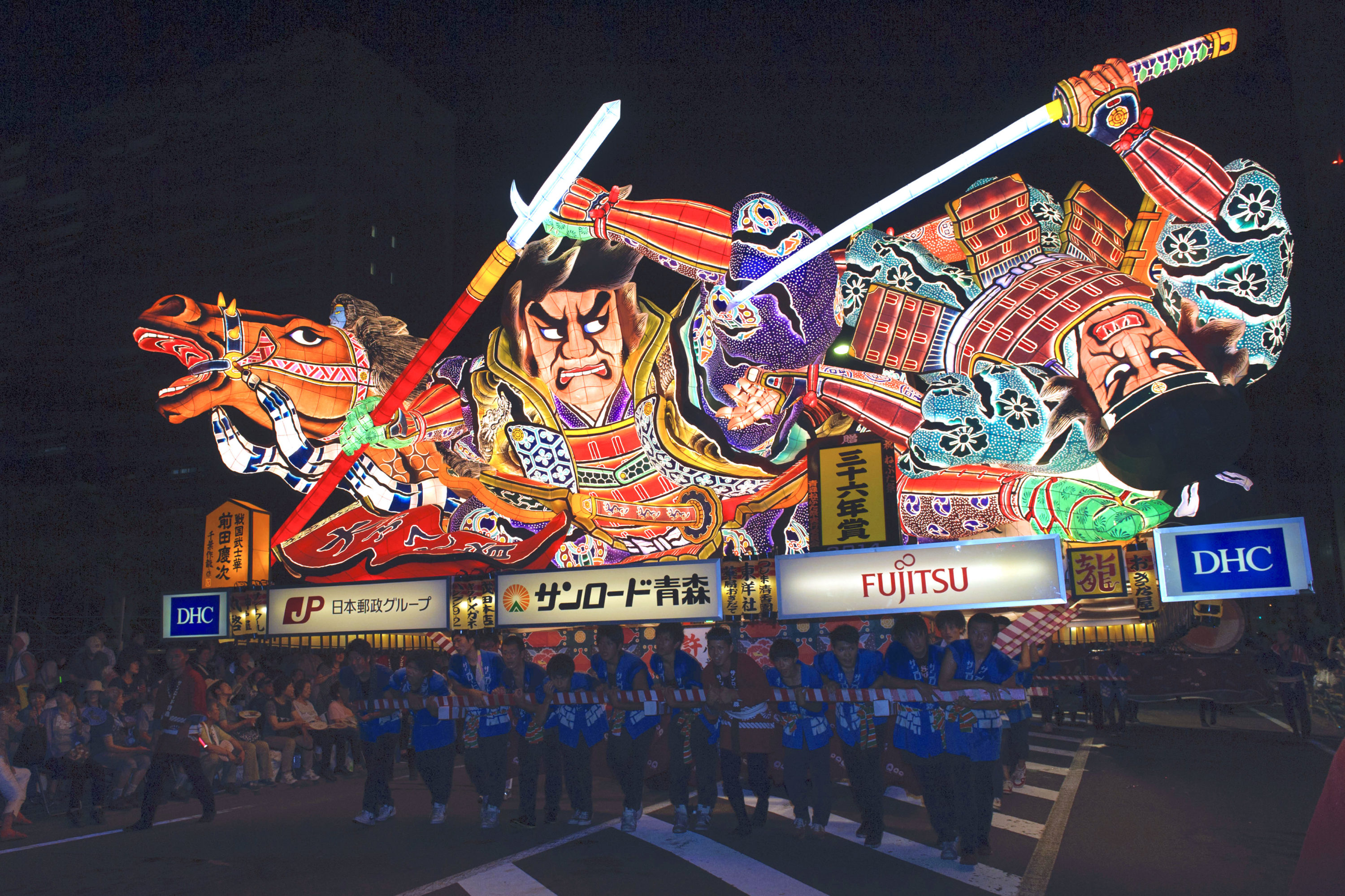 2025年版 青森ねぶた祭 巨大ねぶたの迫力と熱狂を体験！初めてでも満喫できる見どころ＆楽しみ方 - みちくさガイド