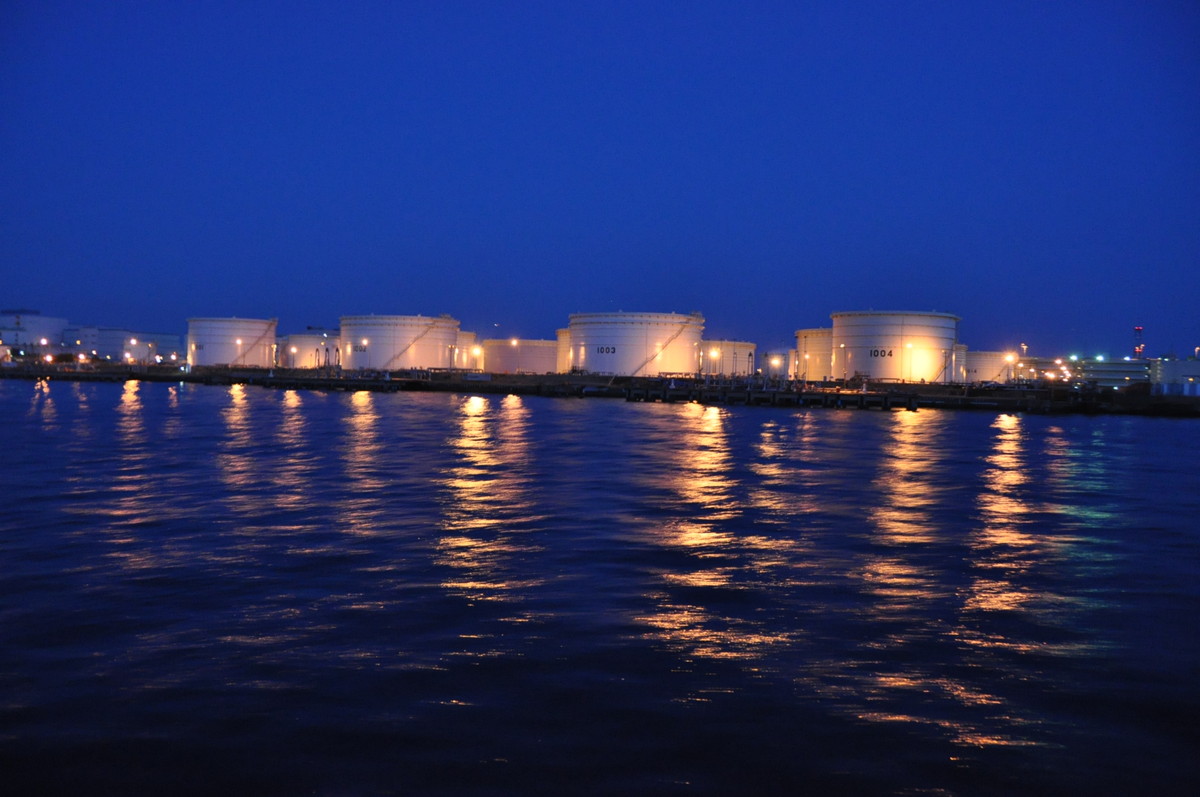 関東 工場夜景 観光ツアー・ガイドツアー・見学ツアー のアウトドアやレジャー・体験ツアー旅プラスワン