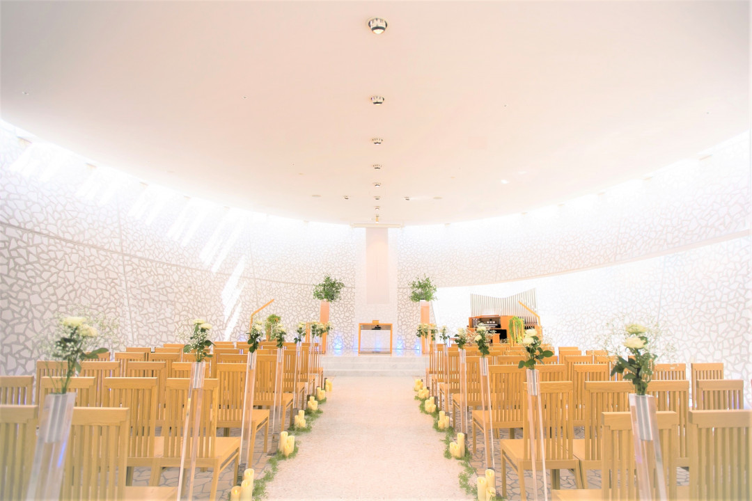 公式チャペルフォトパーク大阪・大聖堂でフォトウェディング前撮り