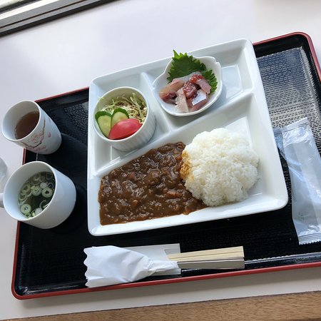 美保関灯台が目覚める朝！ 岬の物語と灯台モーニングが10月26日 日