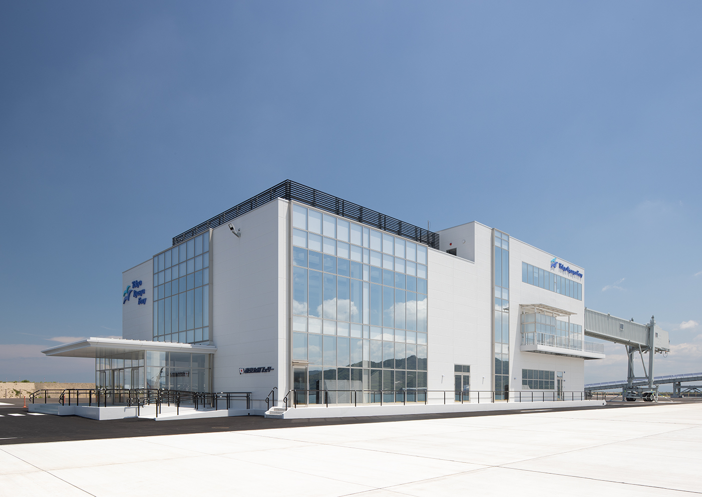 東京九州フェリー横須賀フェリーターミナル 横須賀新港