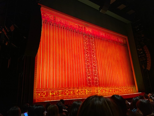 KAAT神奈川芸術劇場 劇団四季のオススメ座席は？見え方やサイド席見易さが気になる？シアター☆スタア座