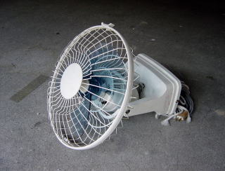 楽天市場 処分価格 キャンプ 扇風機 卓上扇風機