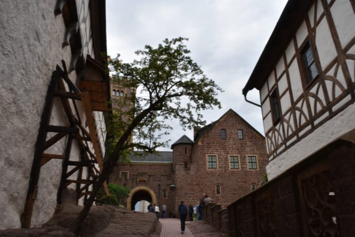 ヴァルトブルク城アイゼナハ- ツアーとアクティビティエクスペディア