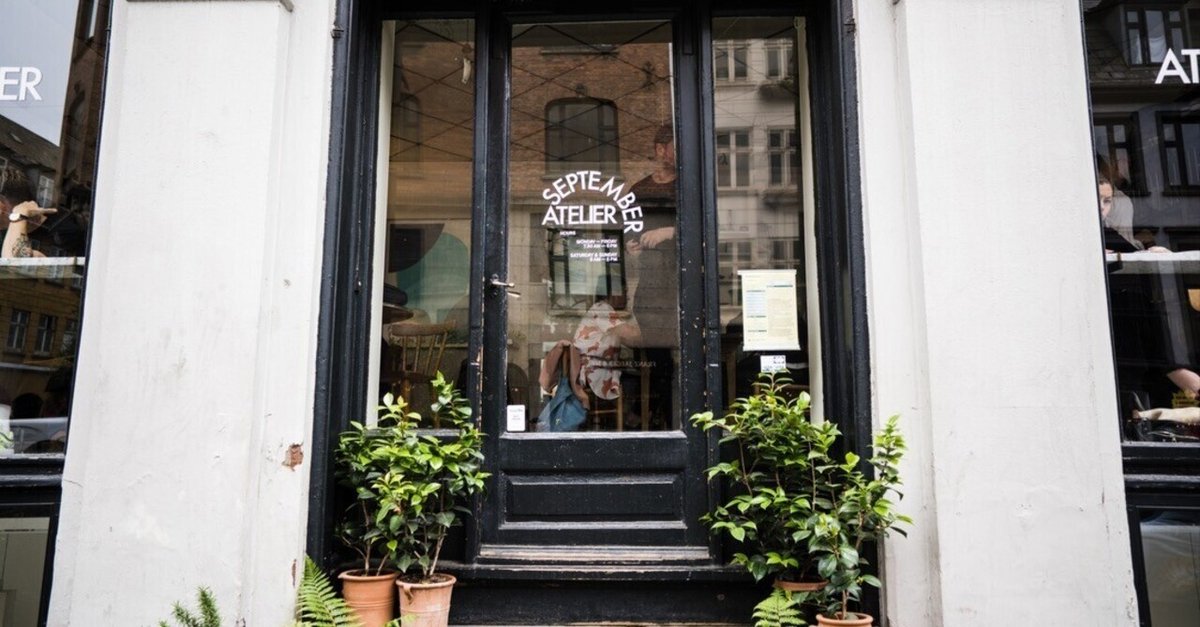 588,073 海外 カフェ