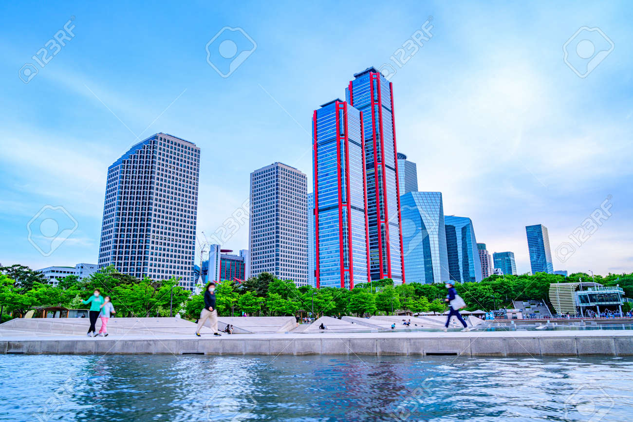 10,370 韓国 ビル