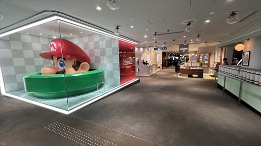 京都のニンテンドーショップに行ってきたよ！,大阪店や東京店とはまた違った配置だったり、フォトスポットが充実していたり、テーマパーク気分でワクワクしました🥰 可愛い新商品もいっぱい出てた♡,家族で週末に行ったけど、この日は整理券なしで入れました！,今年の春にはニンテンドーミュージアムもオープン予定の京都。明治時代に花札の製造から始まった任天堂の華麗なる歴史、とても気になるので楽しみです👀✨,