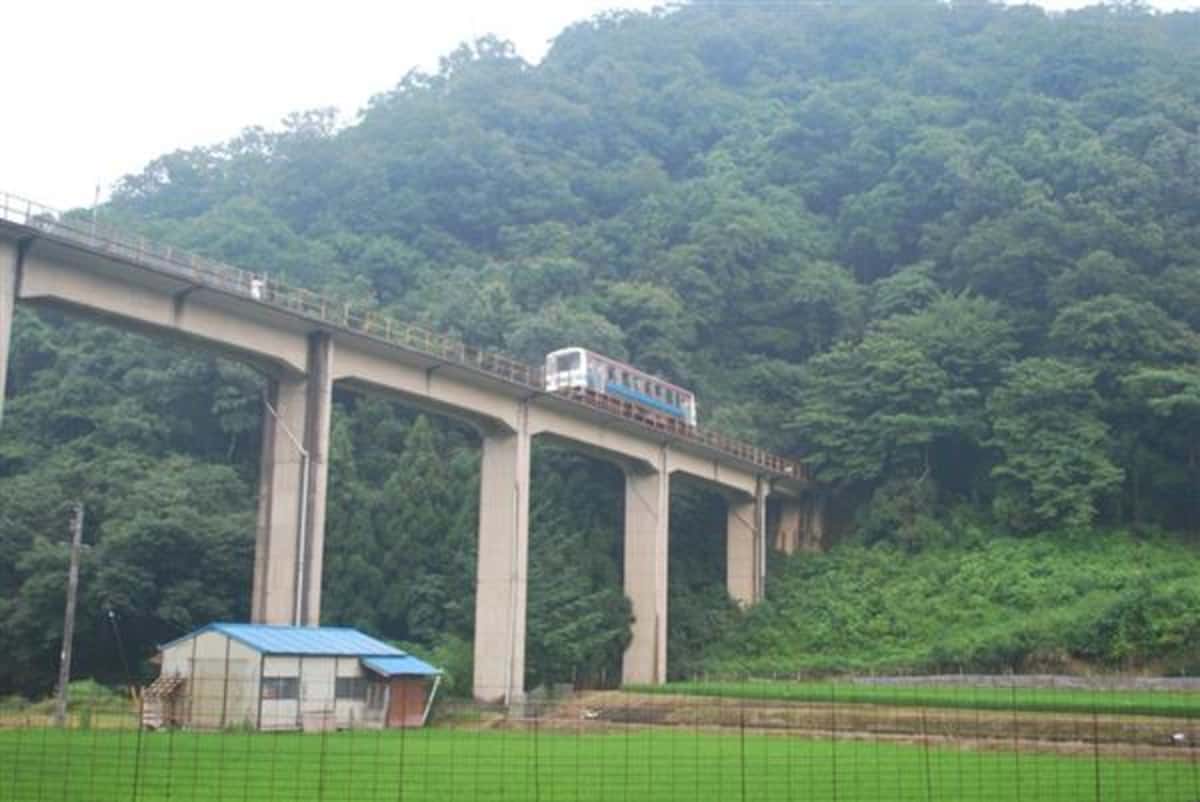 宇都井駅へ行くなら！おすすめの過ごし方や周辺情報をチェックHolidayホリデー