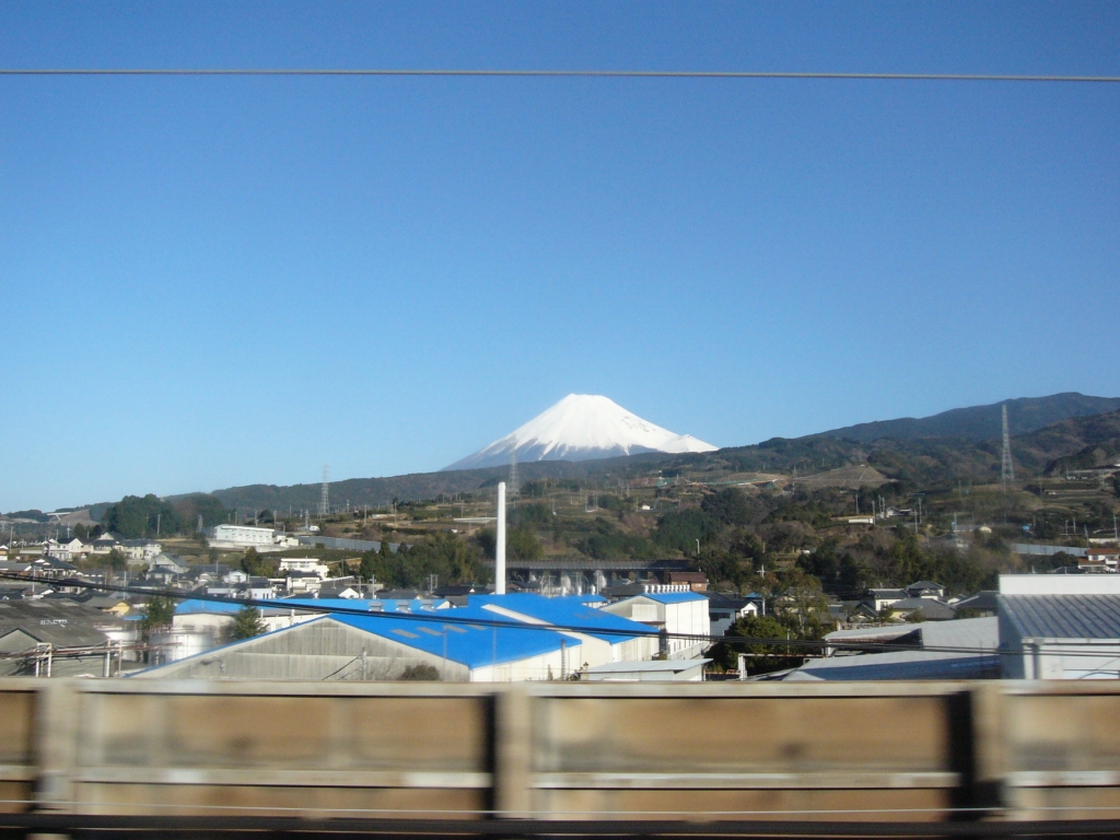 新幹線から見る富士山
