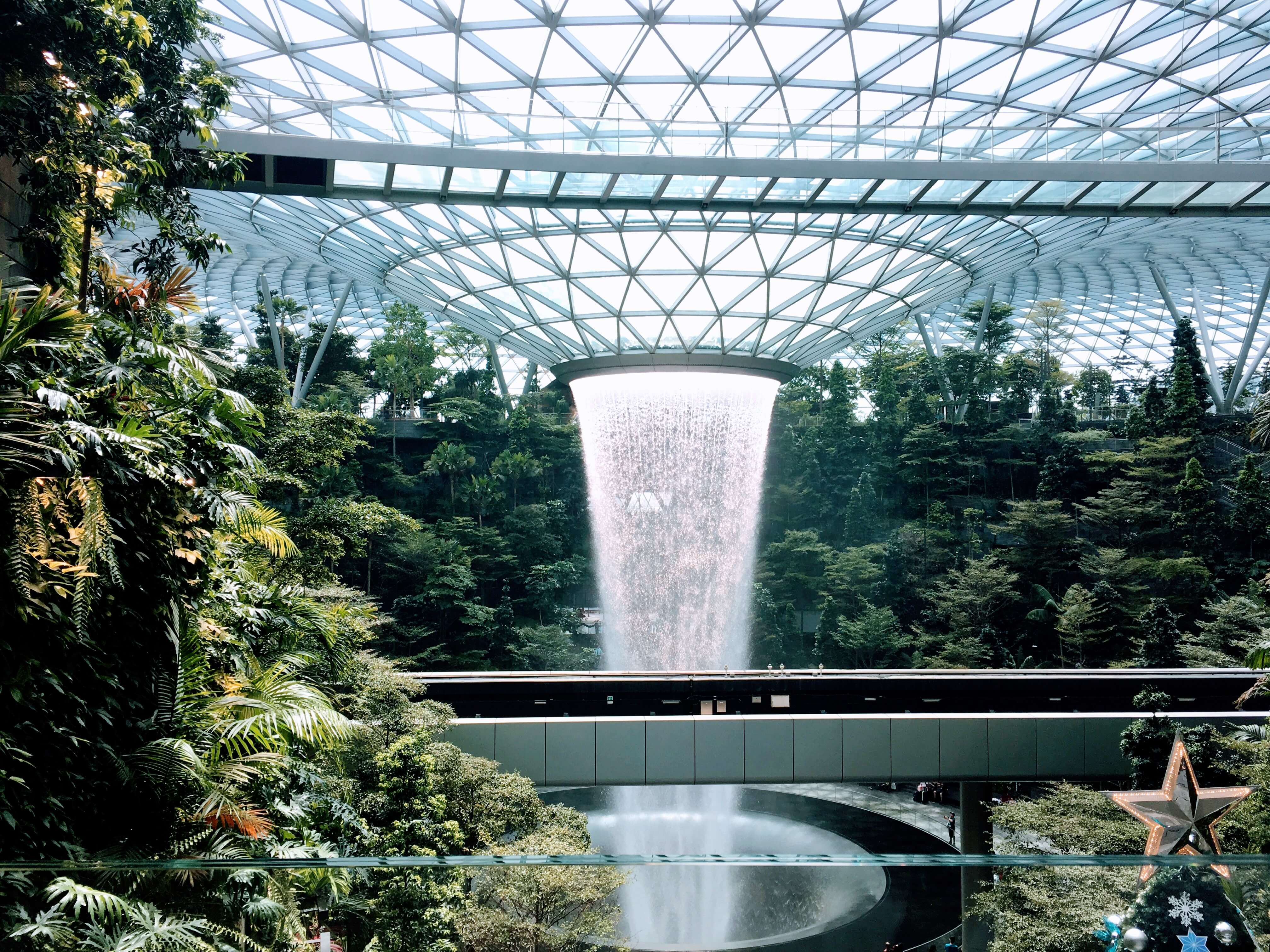 ジュエル・チャンギで過ごす1日プラン - Visit