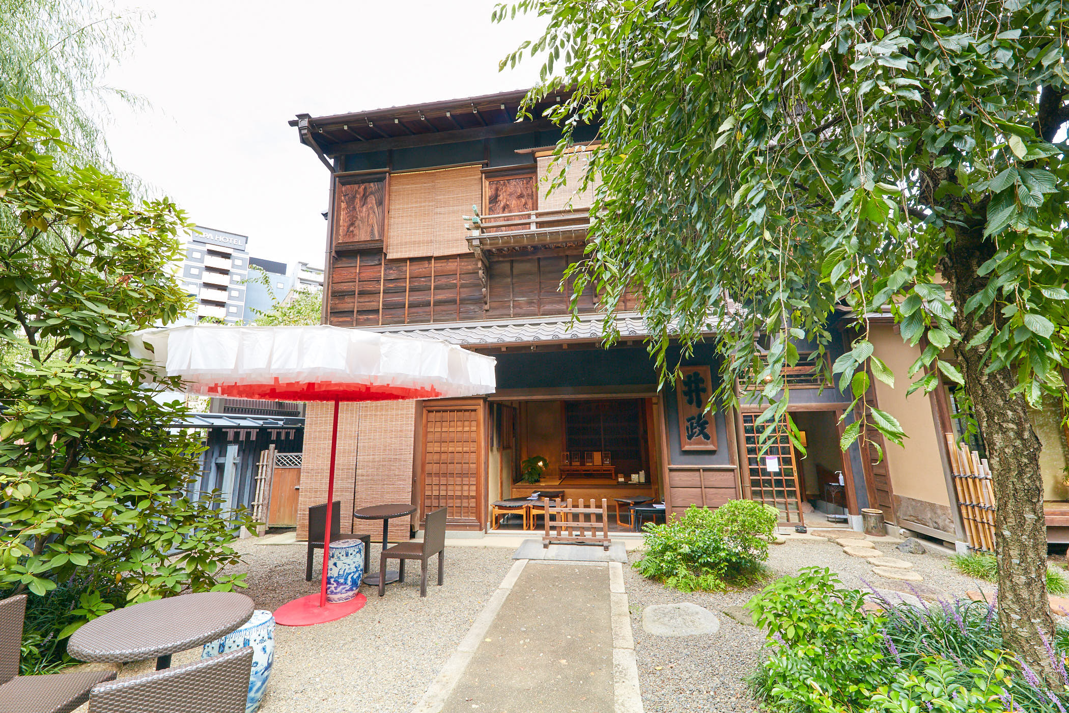 日本茶が楽しめる東京・北千住の古民家カフェ KiKi北千住日本茶生活