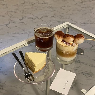 大阪 カフェ好きインスタグラマーが選んだ“韓国っぽカフェ”8選！旅行気分で楽しめる♪ じゃらんニュース