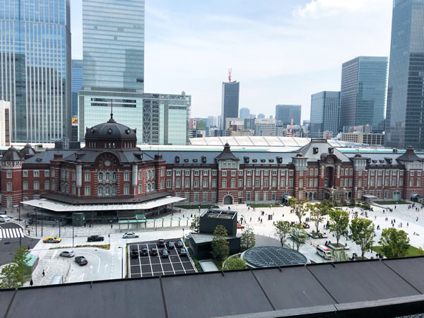 東京駅・丸の内・日本橋の夜景が見えるディナーにおすすめのレストランヒトサラ