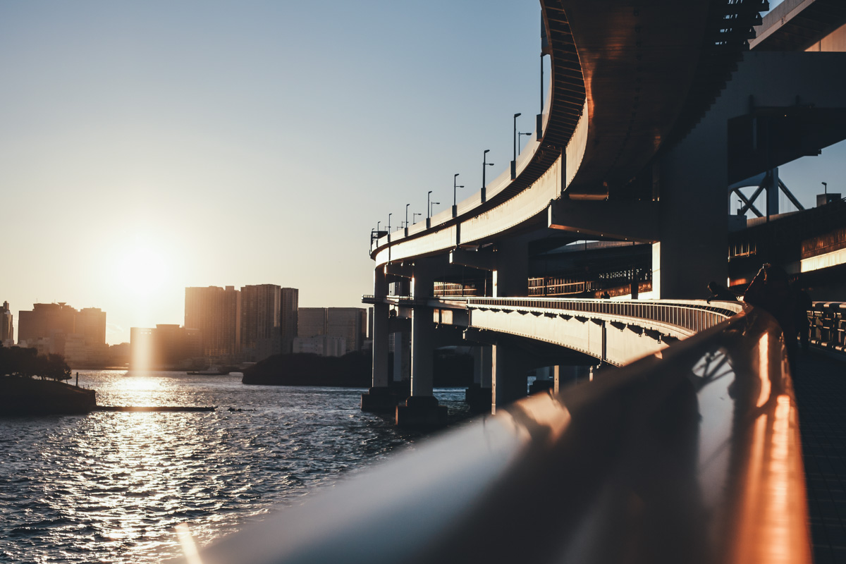 東京の「路地裏夜景」が美しすぎると海外で話題に・ 18枚TABI LABO
